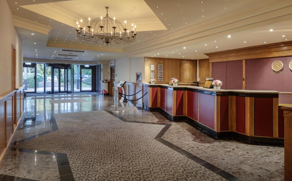 Delta Hotels By Marriott Warwick Warwick  Exterior foto