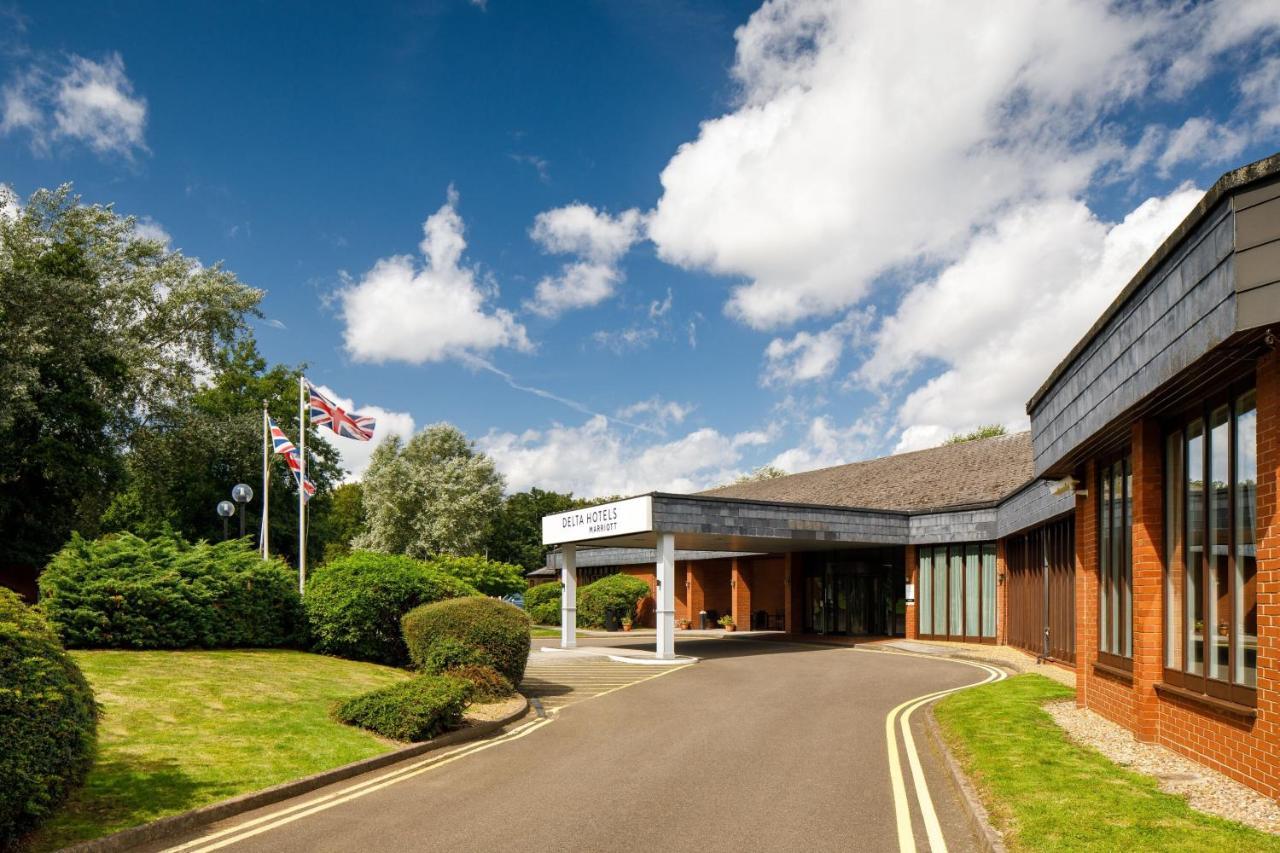 Delta Hotels By Marriott Warwick Warwick  Exterior foto