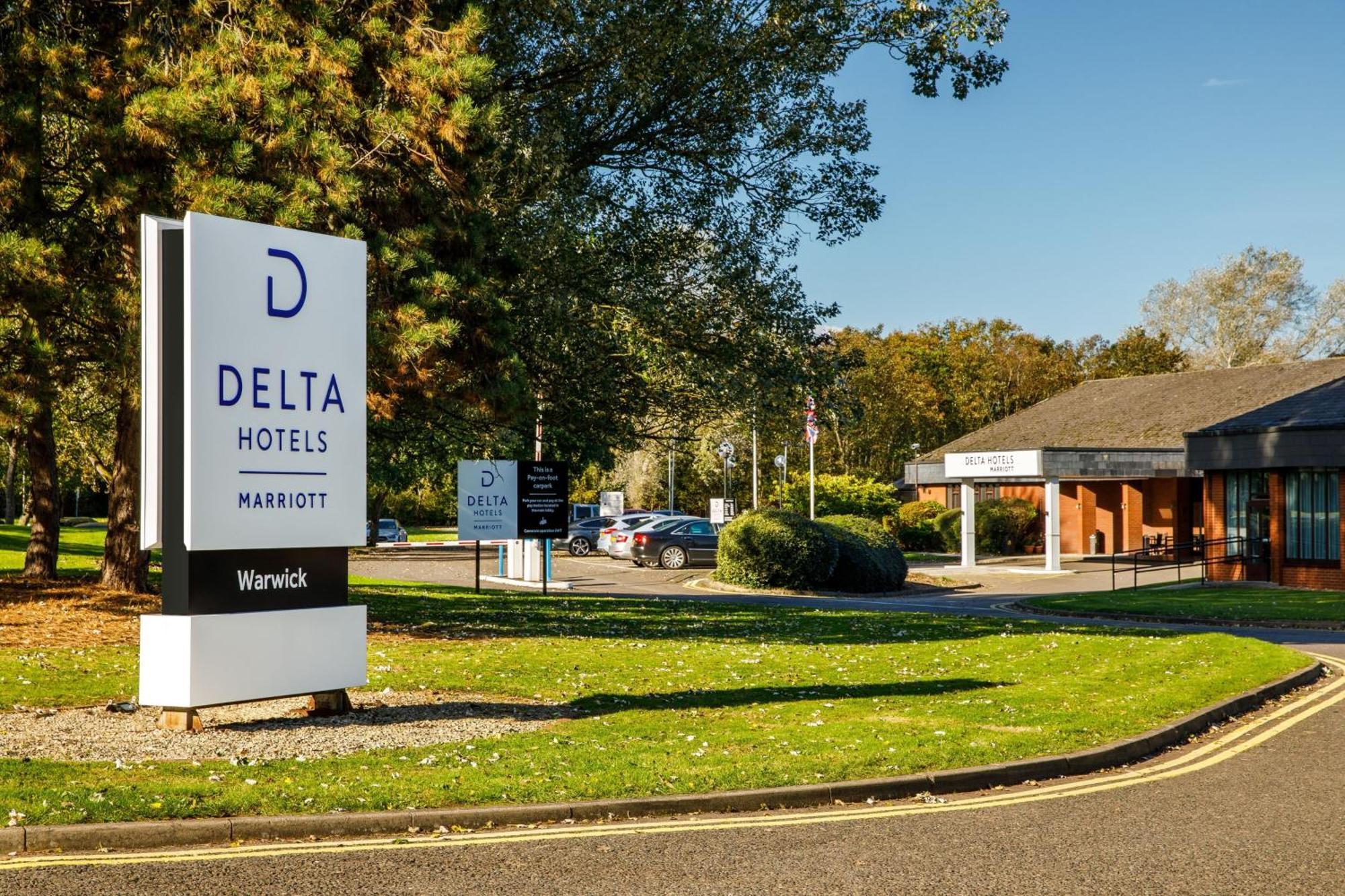 Delta Hotels By Marriott Warwick Warwick  Exterior foto